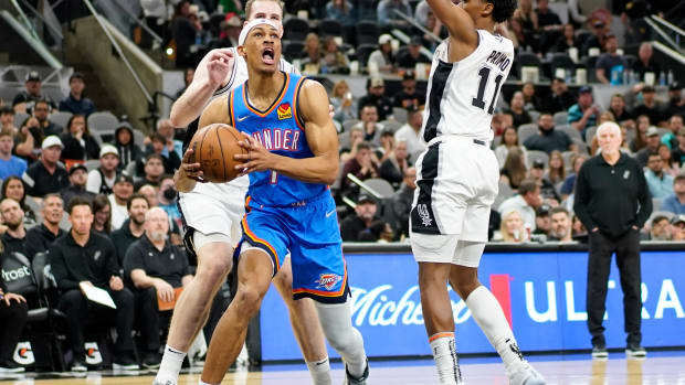 Darius Bazley